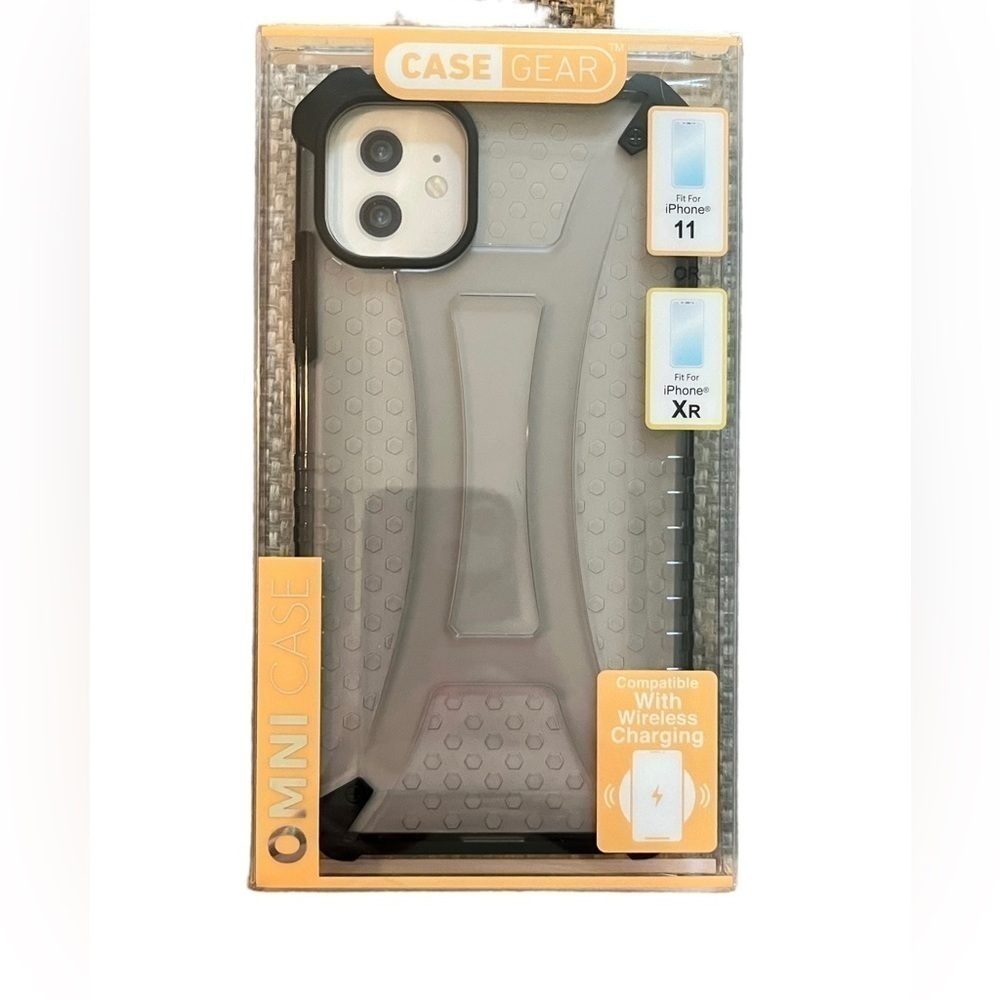 NWT Case Gear - Omni Case for iPhone 11 / iPhone XR